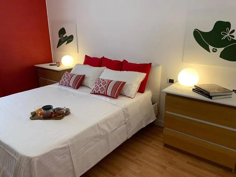 Apartamento 5 Min Dagli Uffizi Suite Wifi Confort Florencia Italia