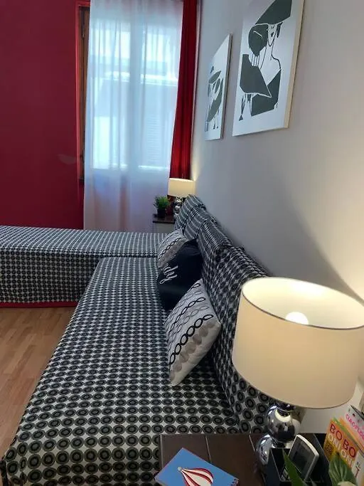 Apartamento 5 Min Dagli Uffizi Suite Wifi Confort Florencia Italia